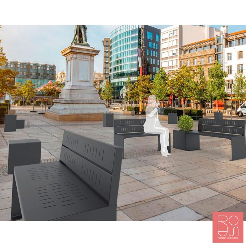 Banc urbà sèrie Kub. tot acer